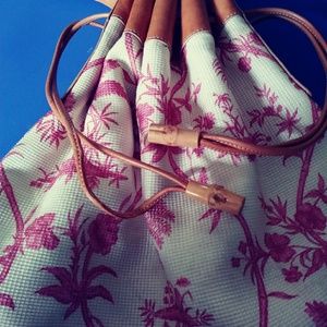 Tommy Bahama bag